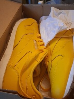 Reebok Yellow Low-Top Leather Sneakers